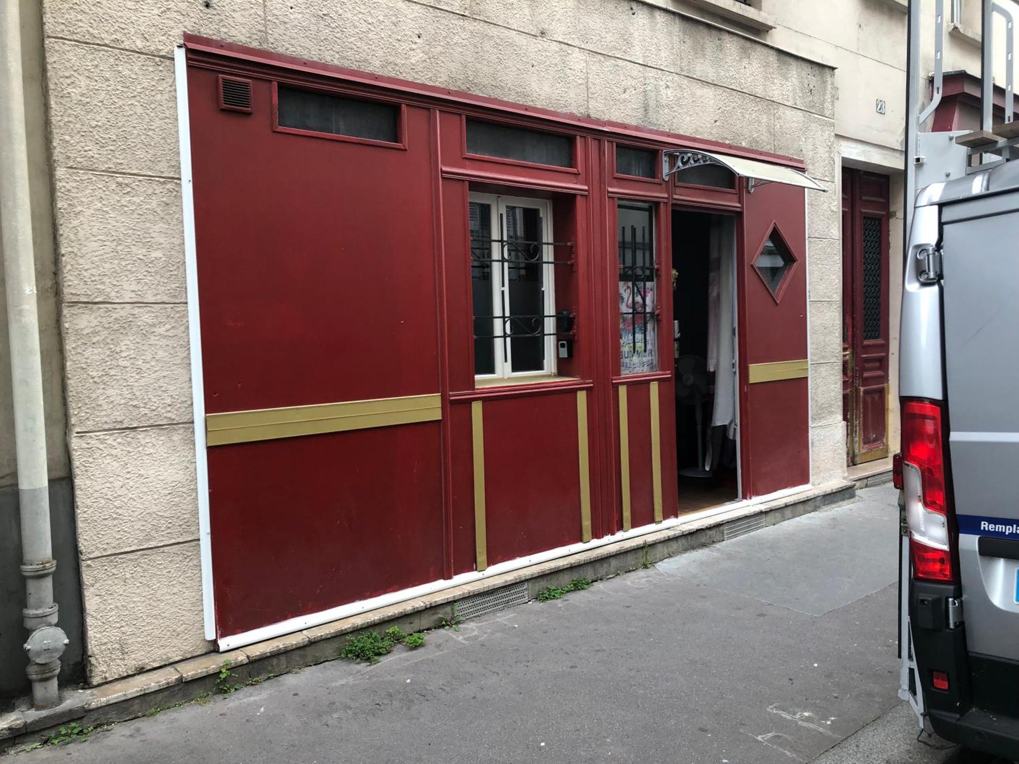 Guesthouse Familial Pour 2,3,4 Personnes De 44M2- Accessible Handic -Rez De Chaussee-Vues Sur Rue Et Patio Prive - Sejour, Chambre Separee-Cuisine,Salle De Bain,Lit Double Et Canape-Lit 2Pers-Entree De La Rue Berzelius-5 Minutes Du Metro Brochant-Lig Παρίσι Εξωτερικό φωτογραφία